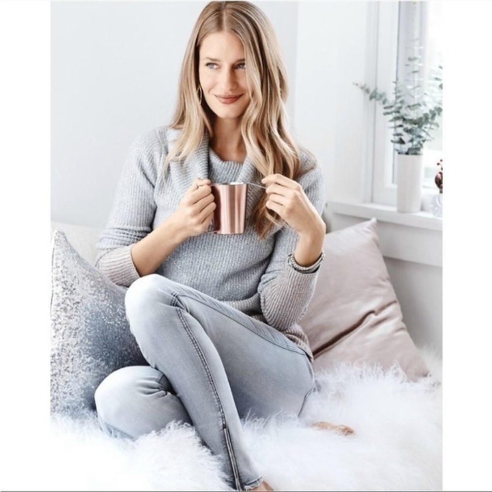 White House Black Market NWOT silver and blush ombré sweater